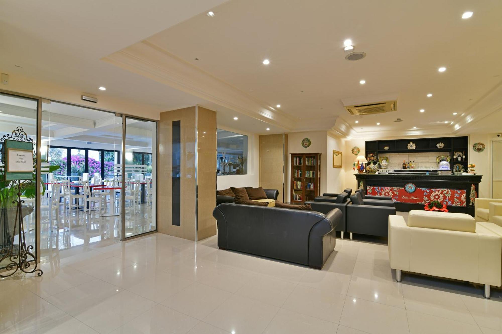 Hotel & Apartments Villa Linda Giardini Naxos Exterior foto